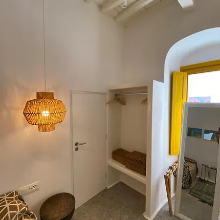 Mooi Downtown Daire Mykonos Town