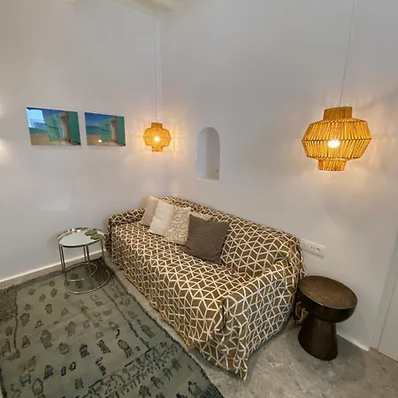 Mooi Downtown Apartment *